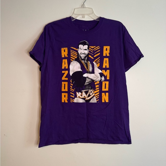 WWE Razor Ramon Graphic Tshirt (L) - Picture 1 of 3